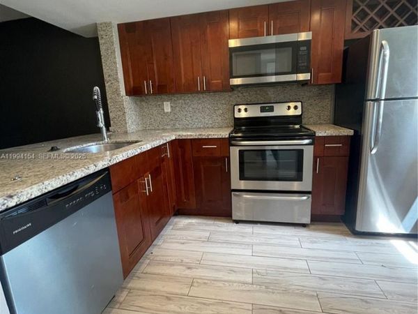 5200 NW 31st Ave, Unit 43, Fort Lauderdale, FL 33309