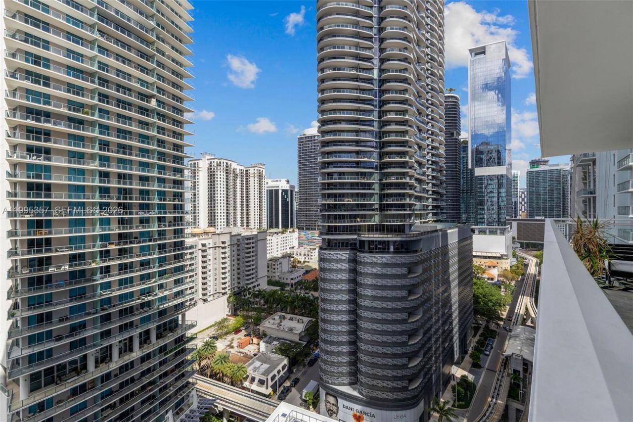 1080 Brickell Ave, Unit 1909, Miami, FL 33131 Photo