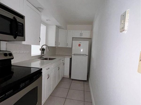 1720 NW N River Dr, Unit 203, Miami, FL 33125
