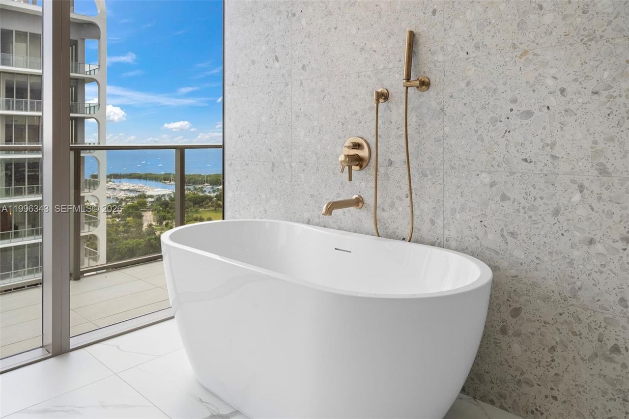 2678 Tigertail Ave , Unit 2006, Coconut Grove, FL 33133 Photo