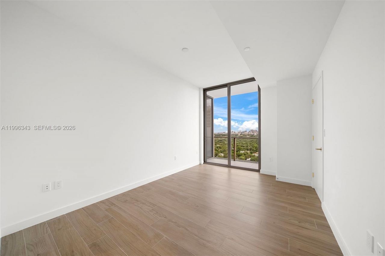 2678 Tigertail Ave , Unit 2006, Coconut Grove, FL 33133 Photo