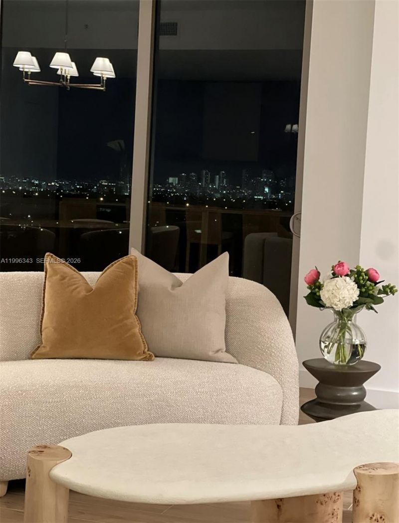 2678 Tigertail Ave , Unit 2006, Coconut Grove, FL 33133 Photo