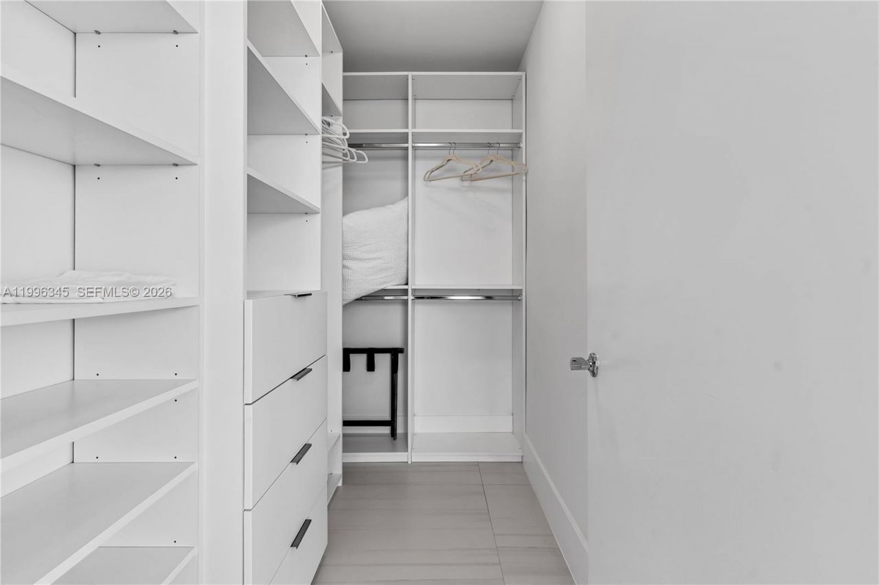1830 S Ocean Dr, Unit 1501, Hallandale Beach, FL 33009 Photo