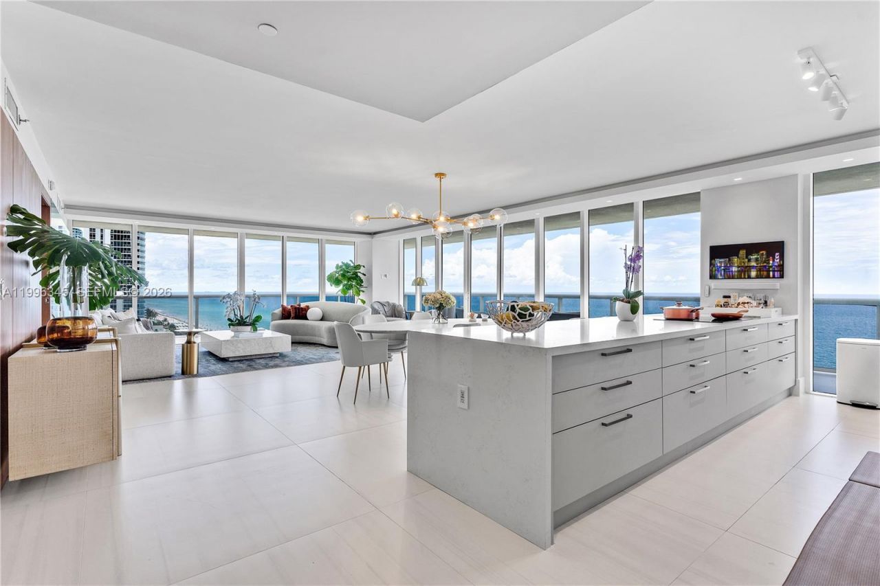 1830 S Ocean Dr, Unit 1501, Hallandale Beach, FL 33009 Photo