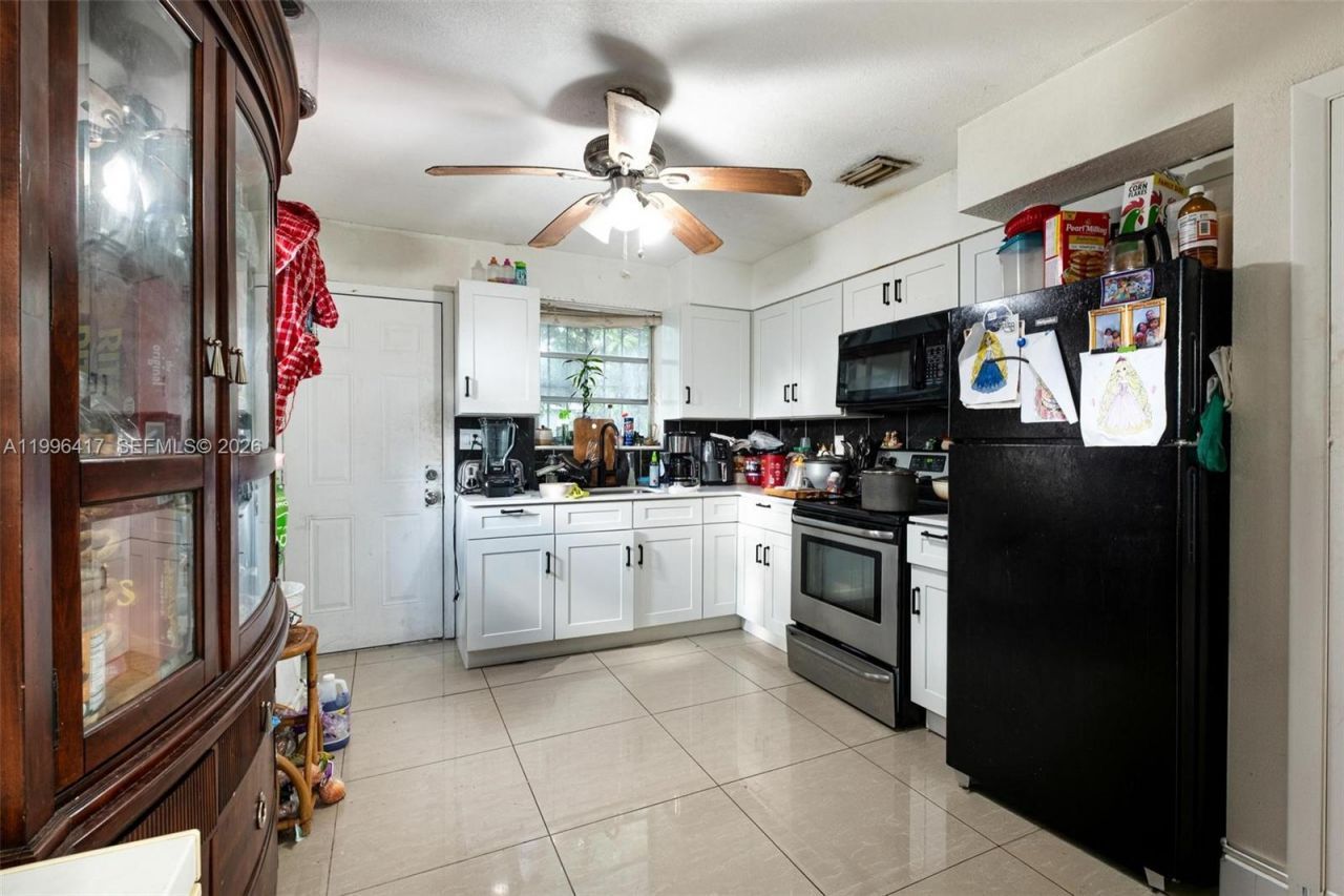 1519 NW 40th St, Miami, FL 33142 Photo