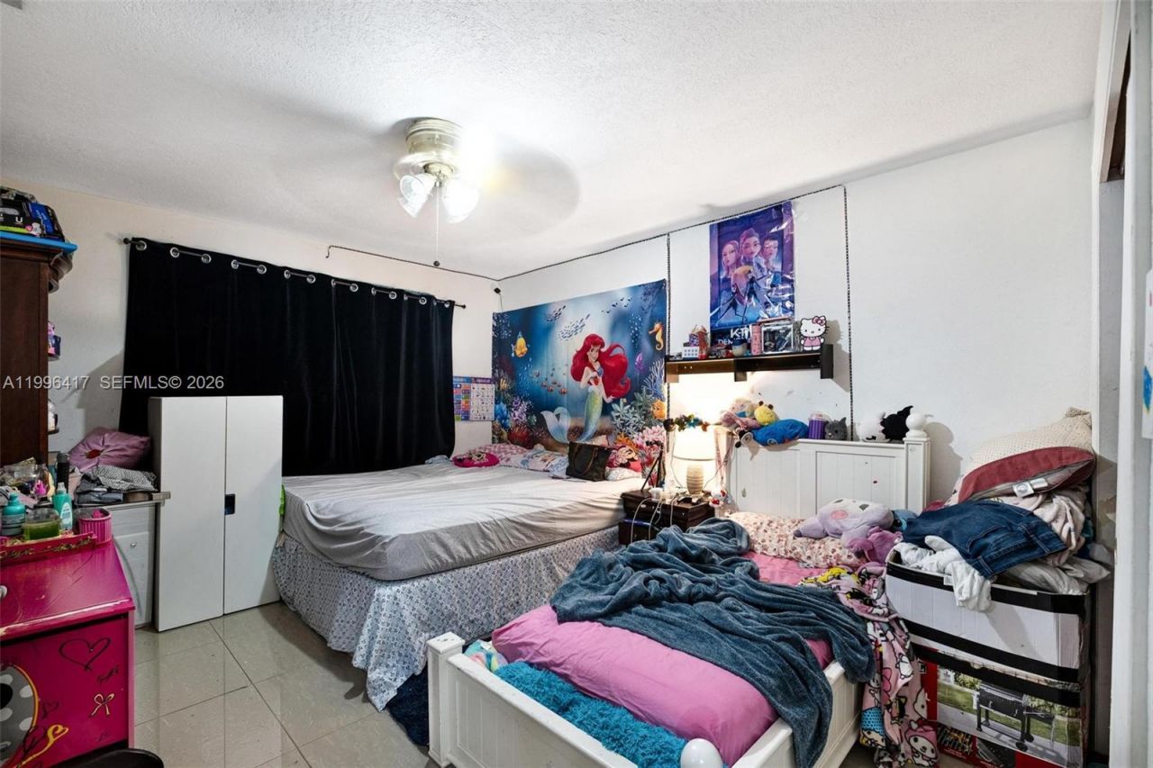 1519 NW 40th St, Miami, FL 33142 Photo