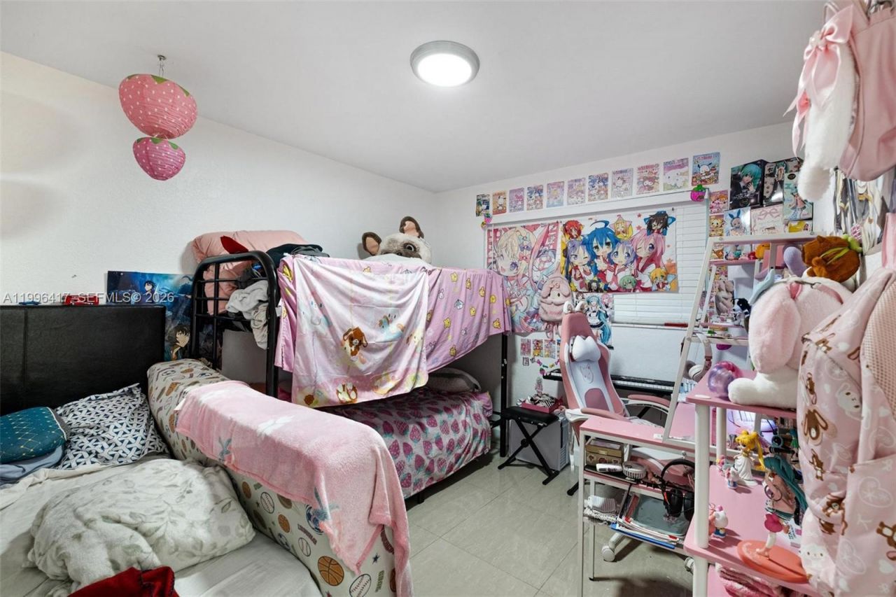 1519 NW 40th St, Miami, FL 33142 Photo