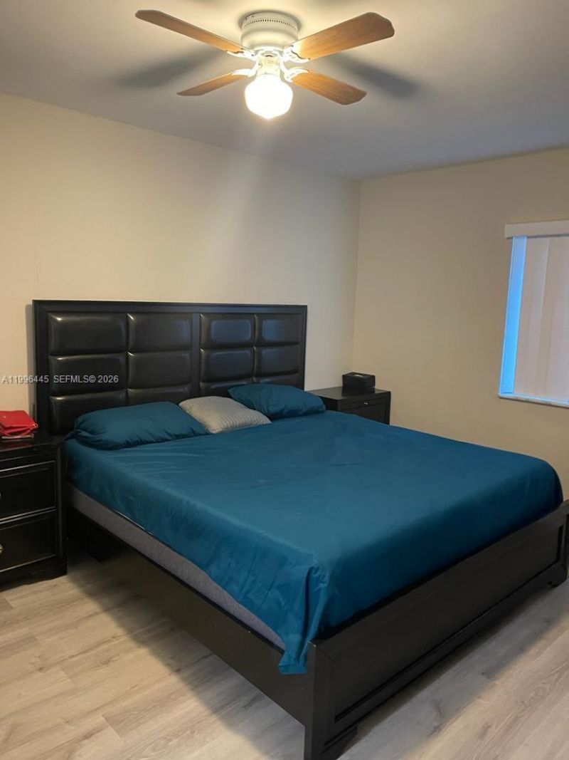 100 Lakeview Dr, Unit 207, Weston, FL 33326 Photo