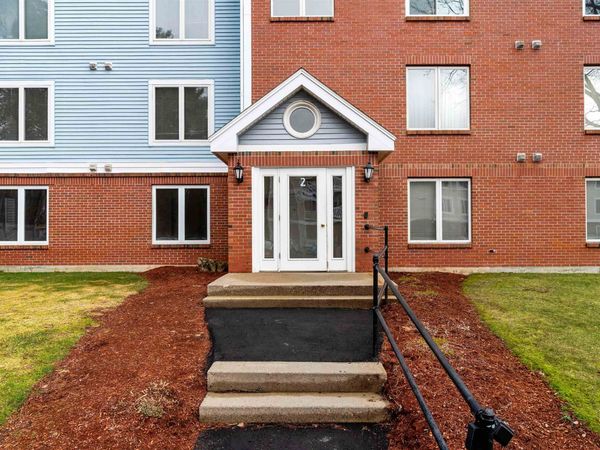 2 Timberwood Drive, Unit 306, Goffstown, NH 03045