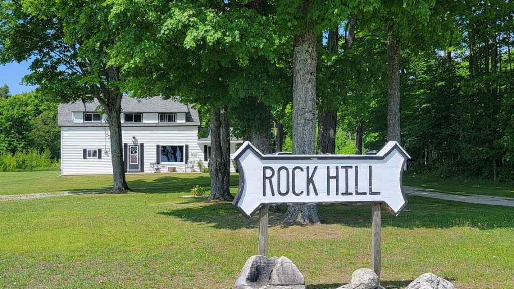 27906 W H 40, Trout Lake, MI 49793 Main Photo