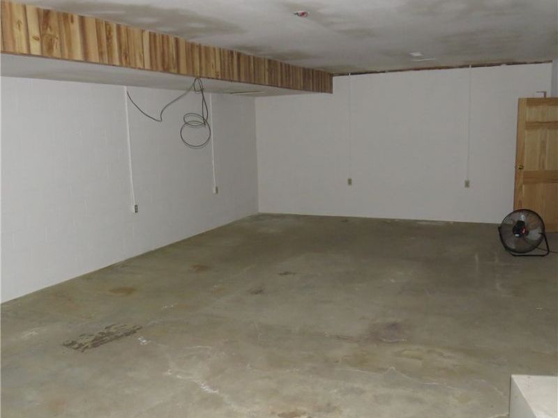 109 Park Avenue SE, Carrollton, OH 44615 Photo 32