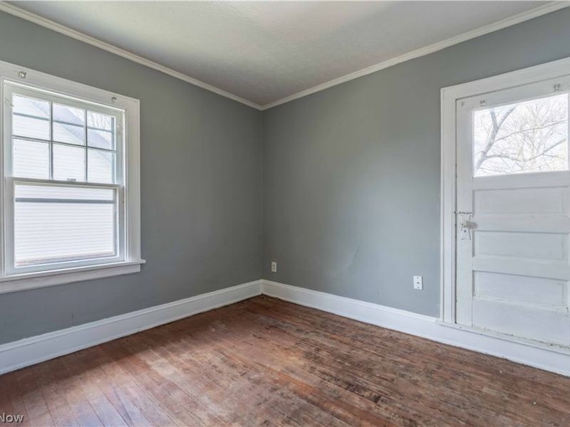 341 E Archwood Avenue, Akron, OH 44301 Photo 17