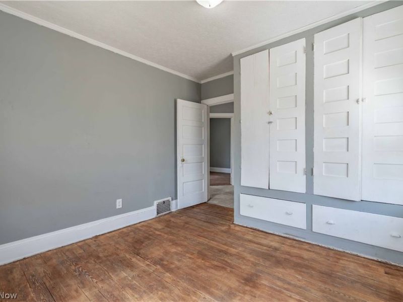 341 E Archwood Avenue, Akron, OH 44301 Photo 24