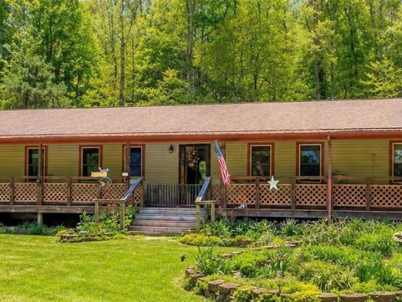8395 Township Road 390, Corning, OH 43730 Photo 1