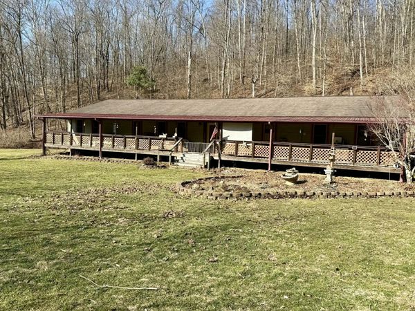 8395 Township Road 390 , Corning, OH 43730