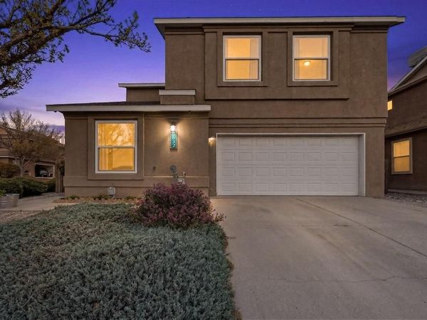 8632 Alta Loma Lane NE, Albuquerque, NM 87113