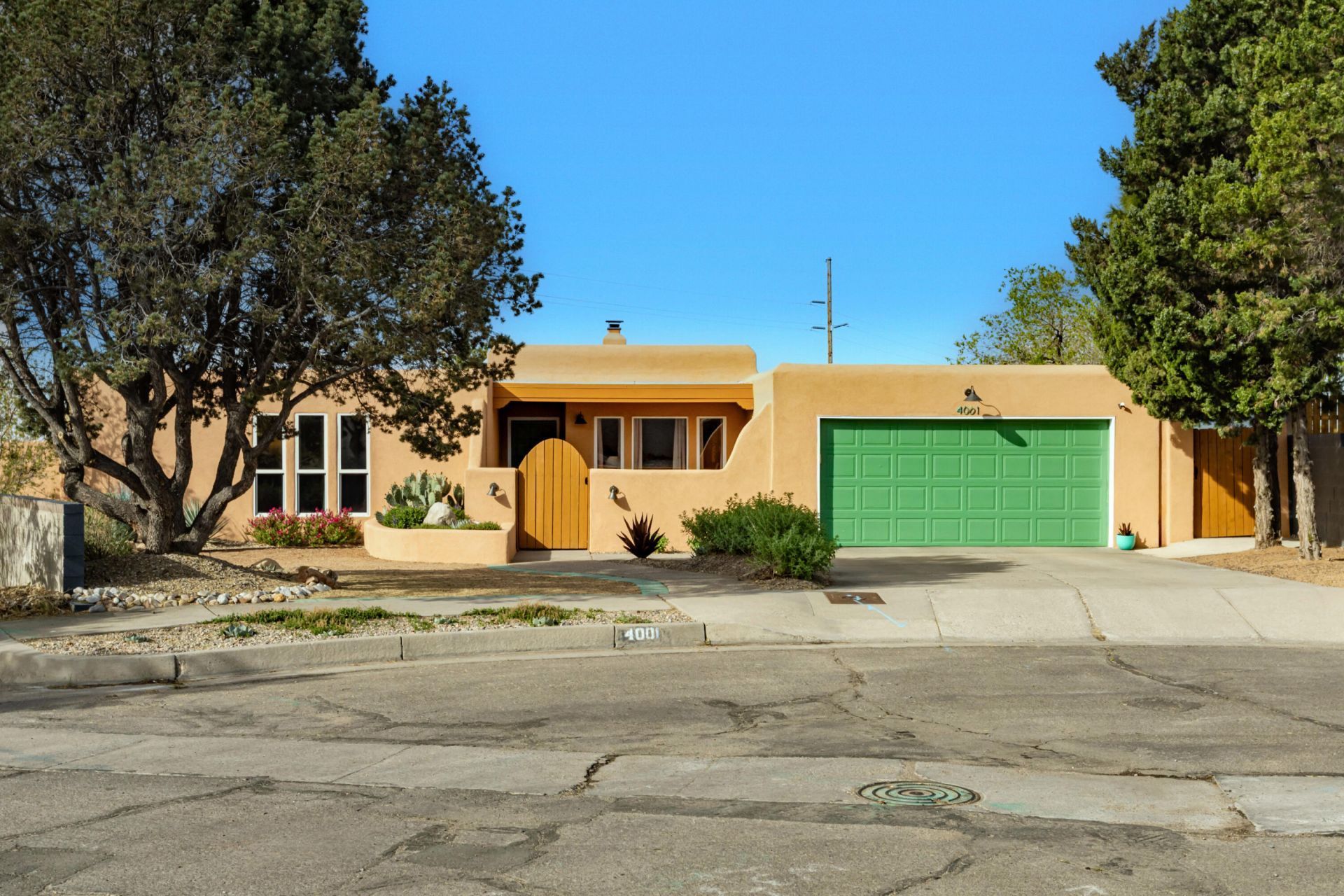 4001 Cibola Village Drive Ne, Albuquerque, NM 87111 Main Photo