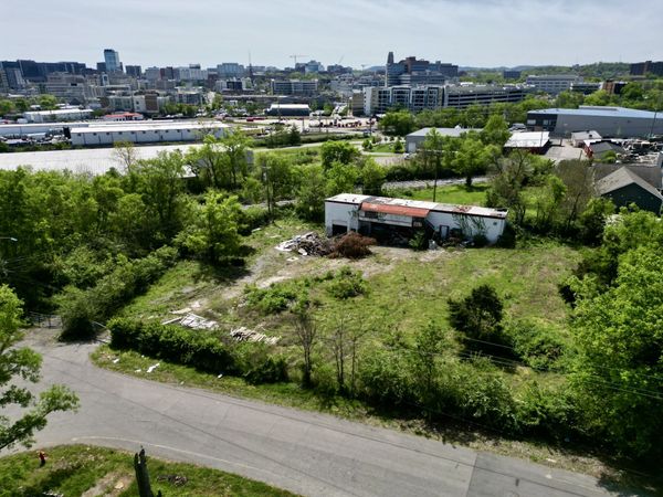 2305 Booker St , Nashville, TN 37208