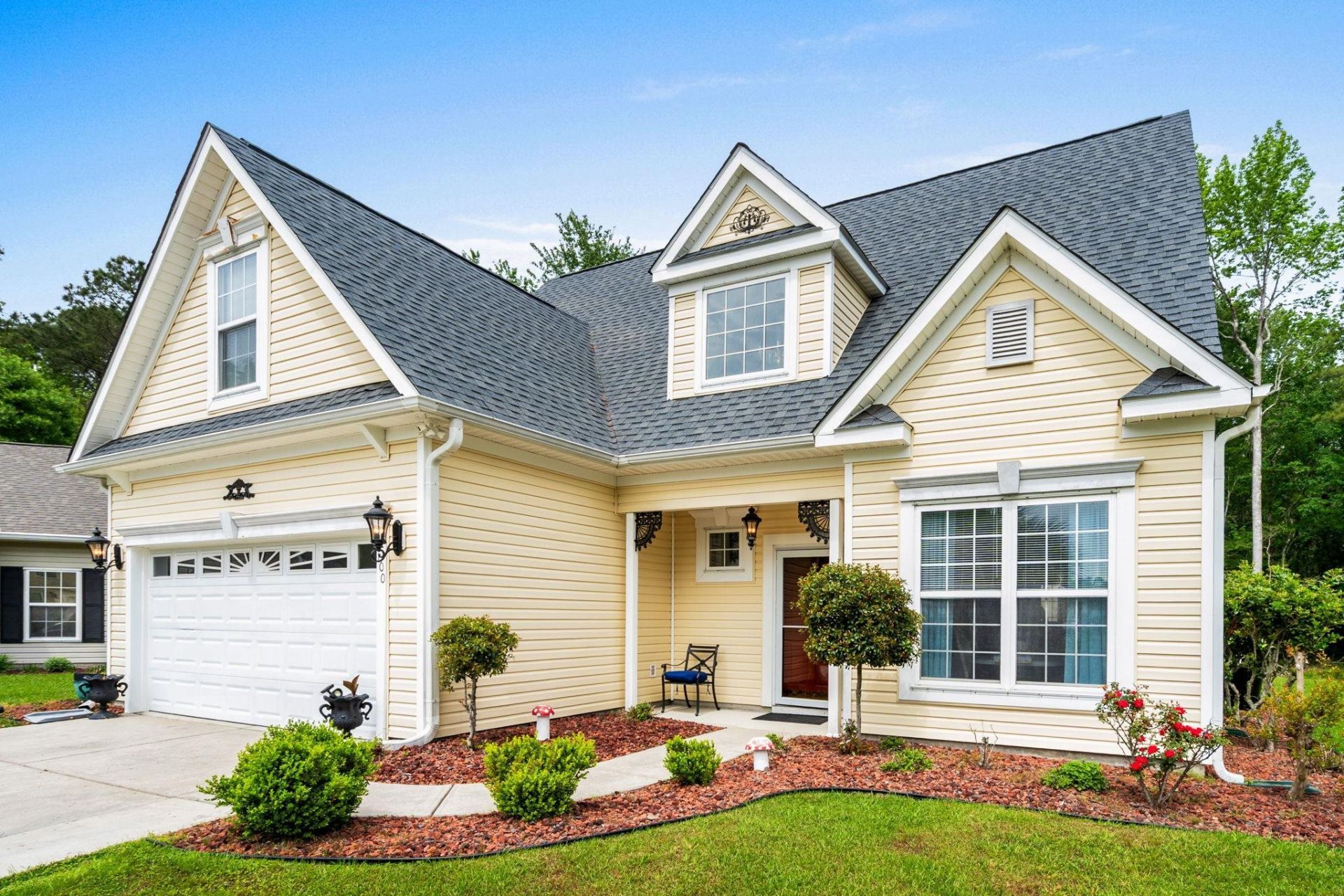 100 Rocko Dr.  Photo 11