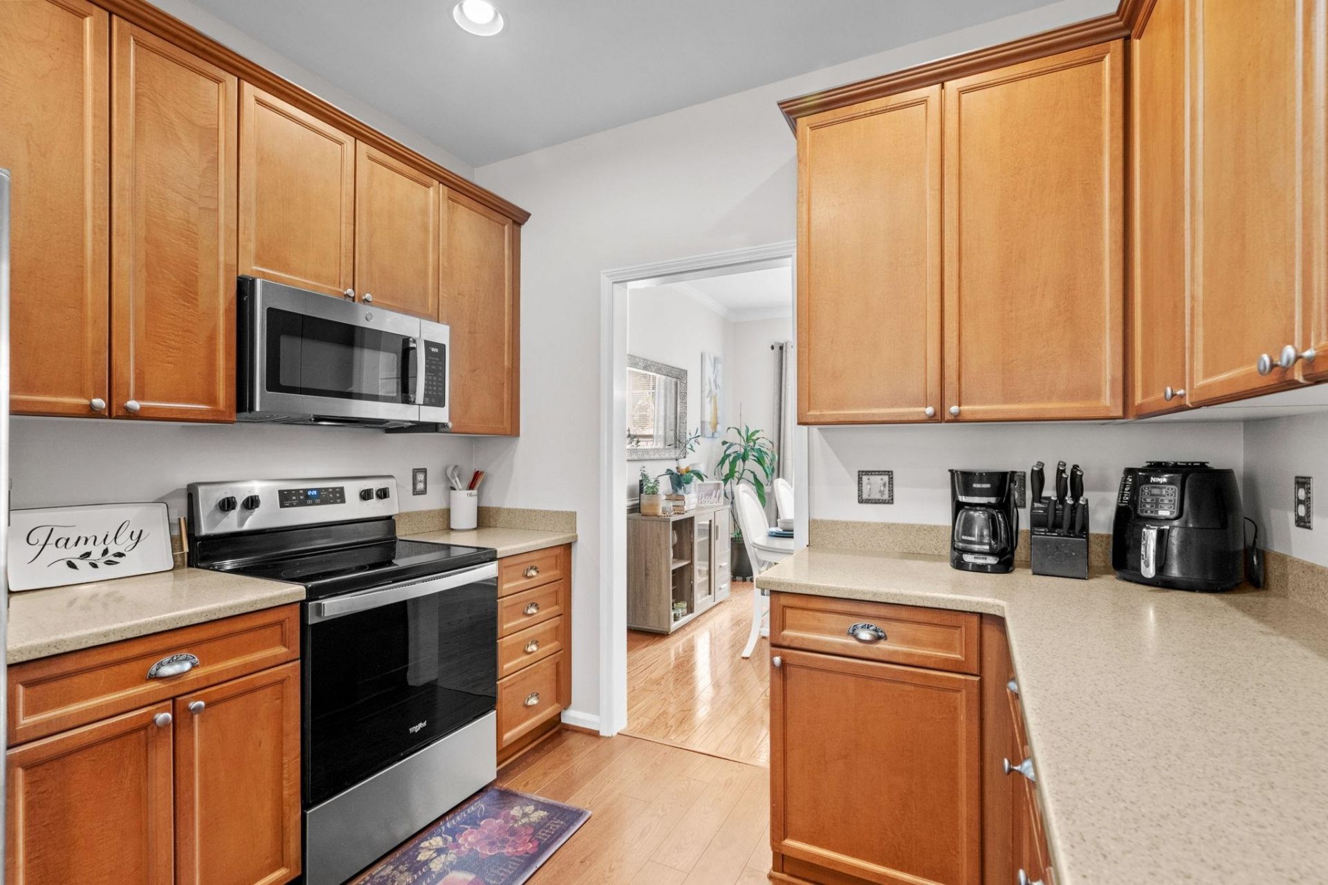 100 Rocko Dr.  Photo 24