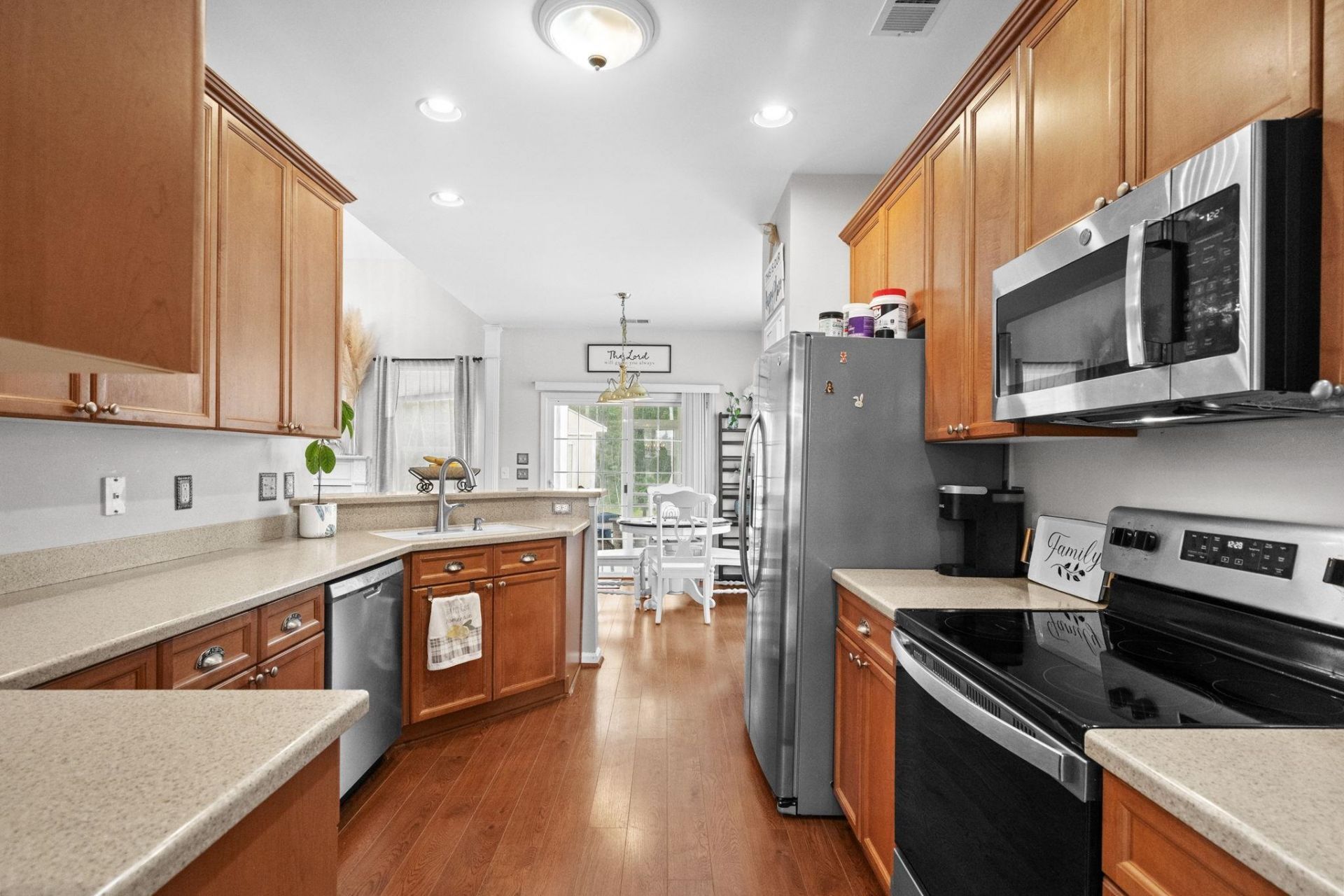 100 Rocko Dr.  Photo 25