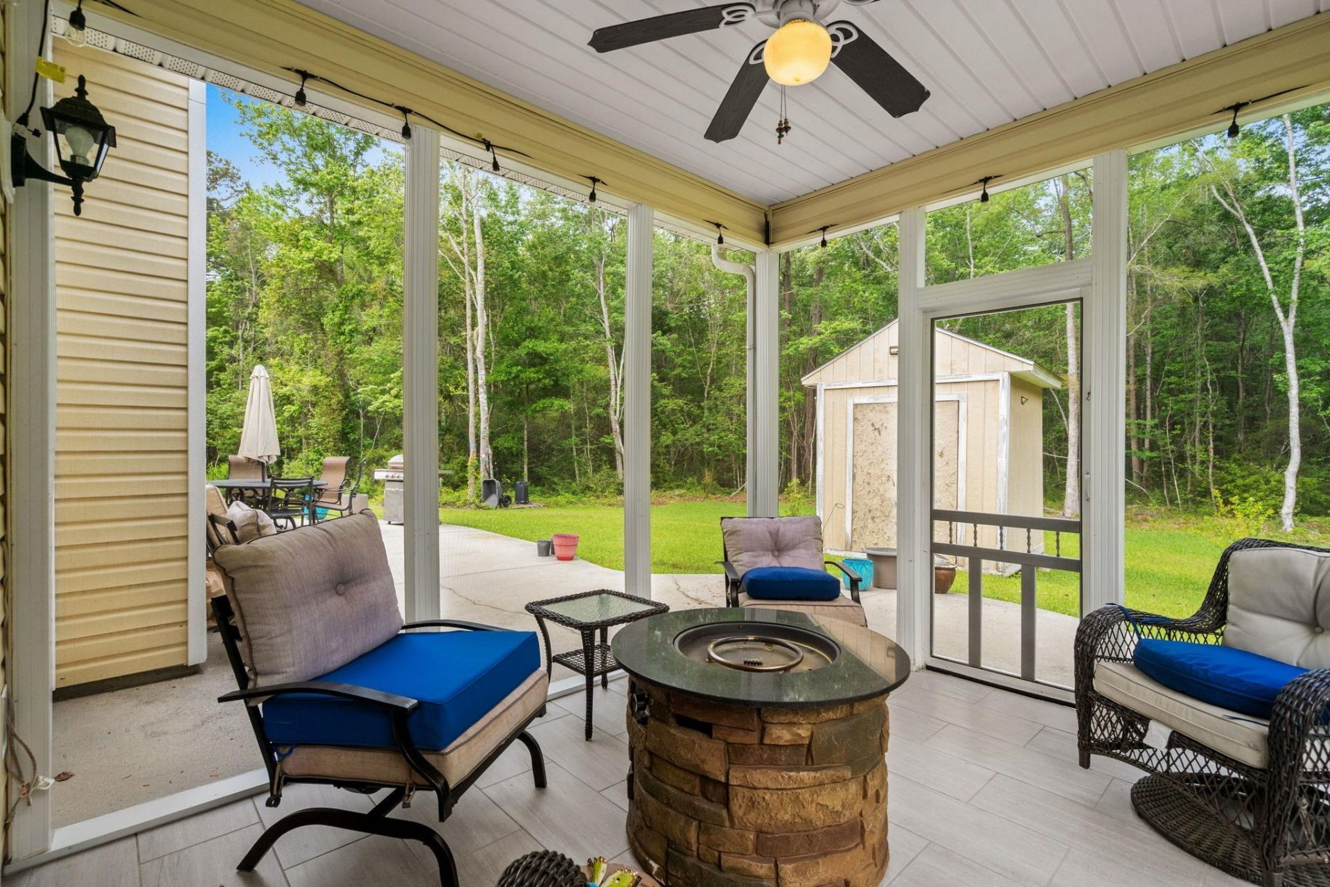 100 Rocko Dr.  Photo 31