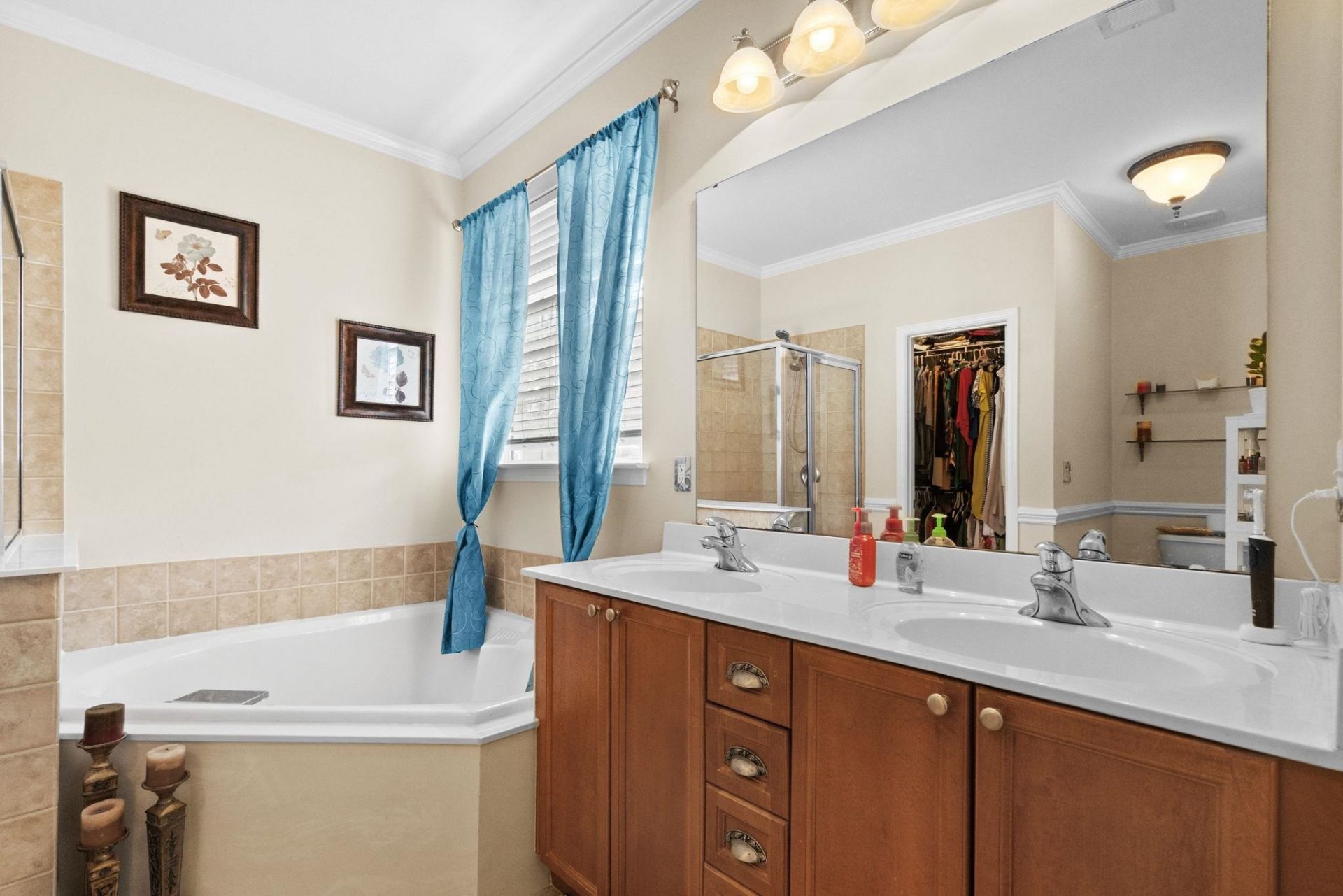 100 Rocko Dr.  Photo 40