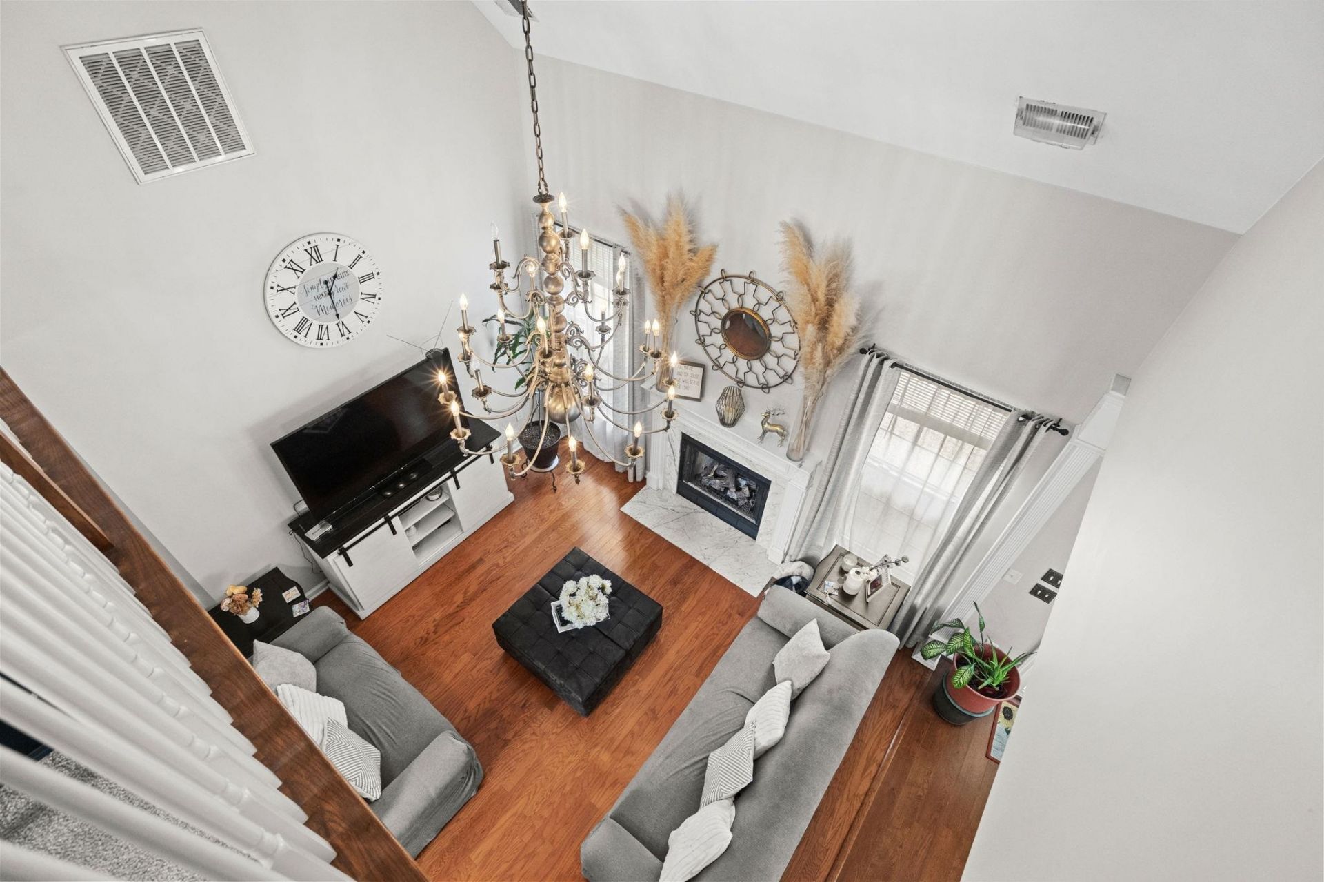 100 Rocko Dr.  Photo 43