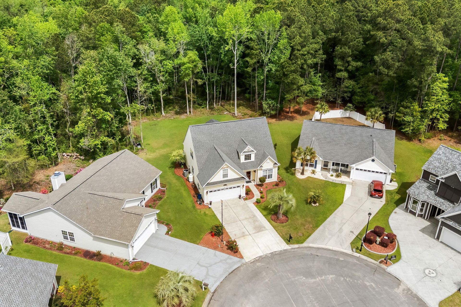 100 Rocko Dr.  Photo 8