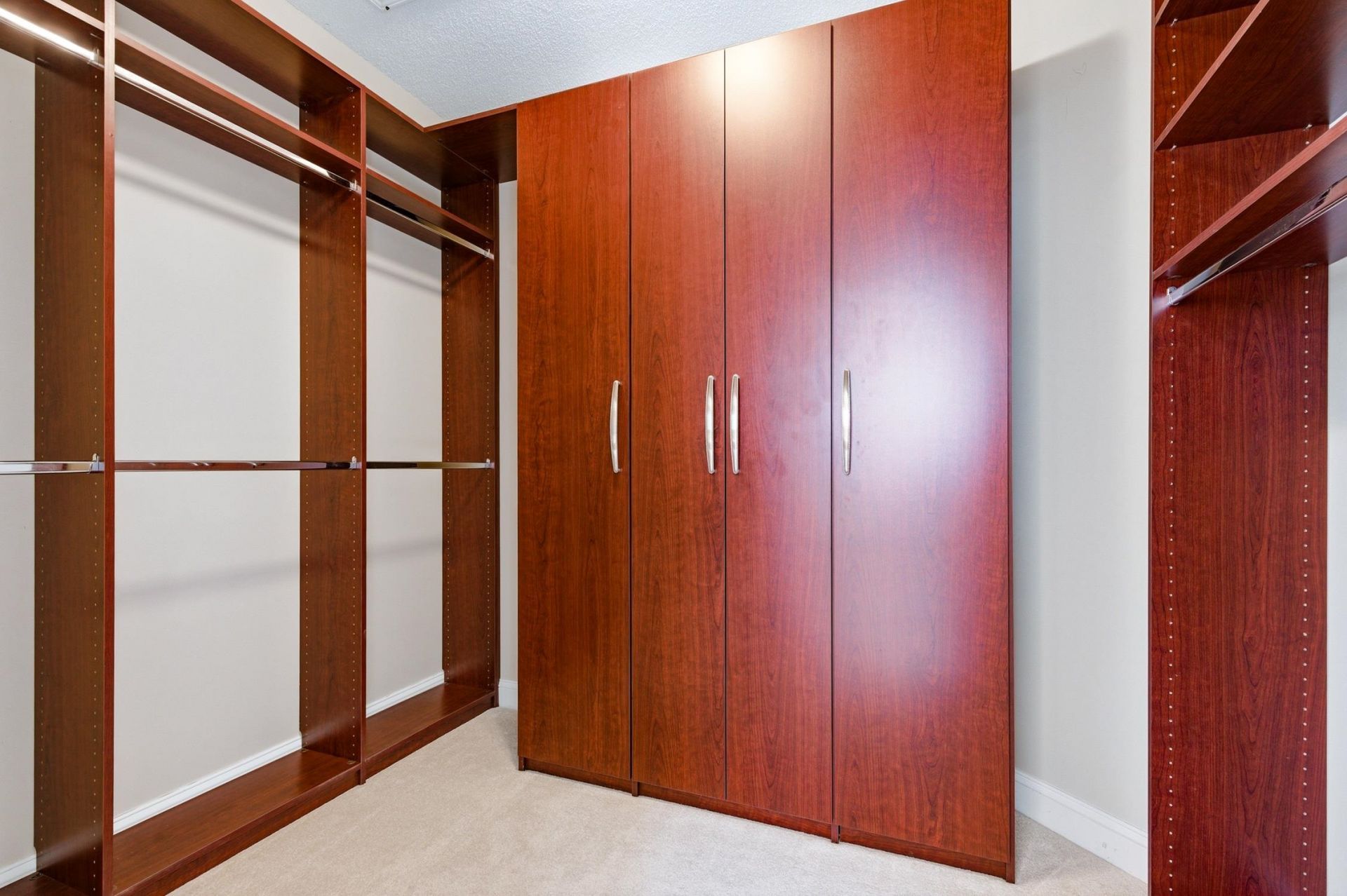 8101 Moonstruck Ct. Photo 26