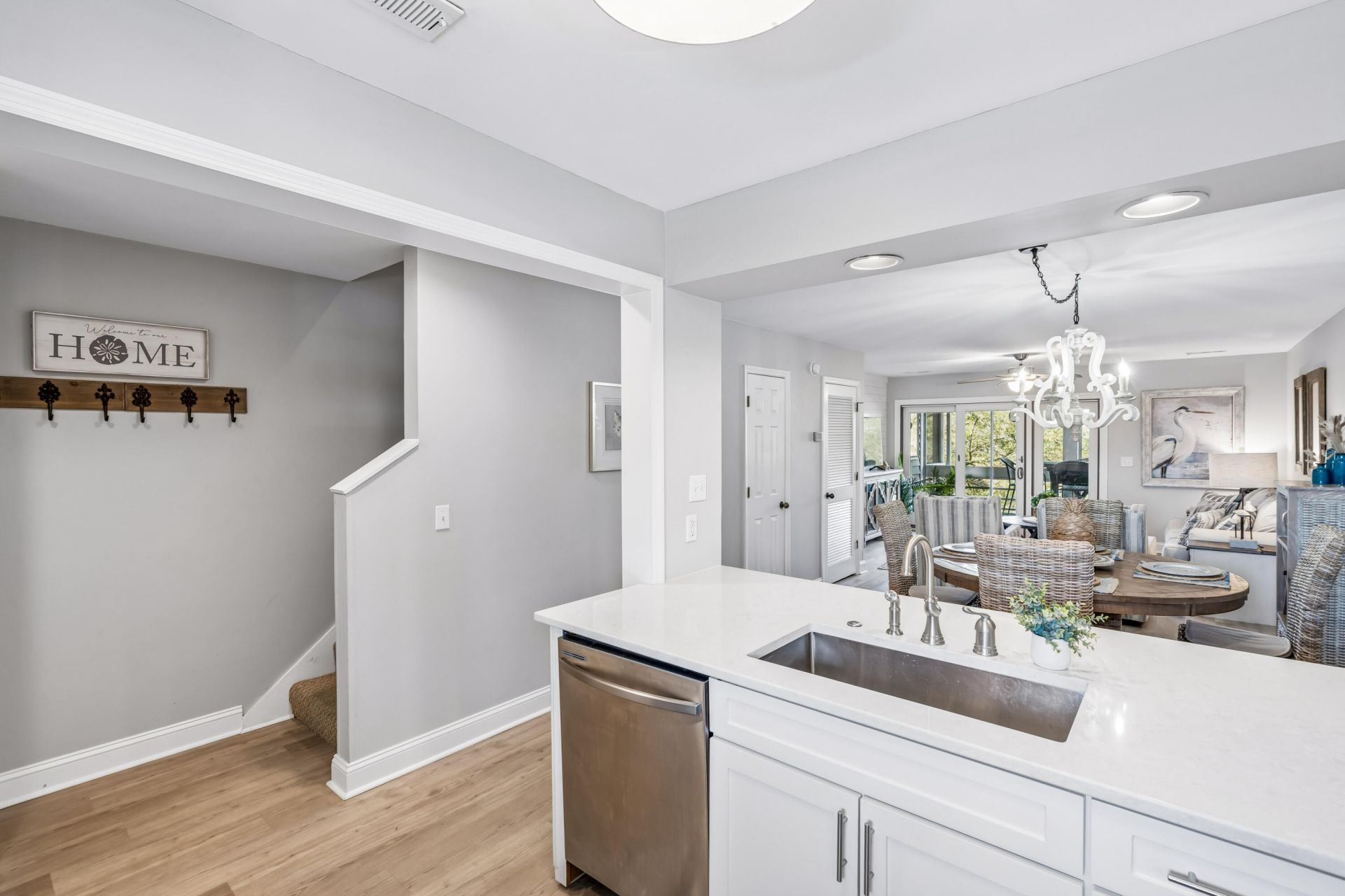 2412 Racquet Club Drive Photo 17