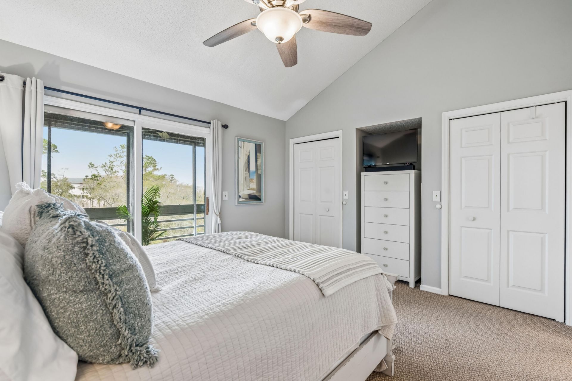 2412 Racquet Club Drive Photo 28