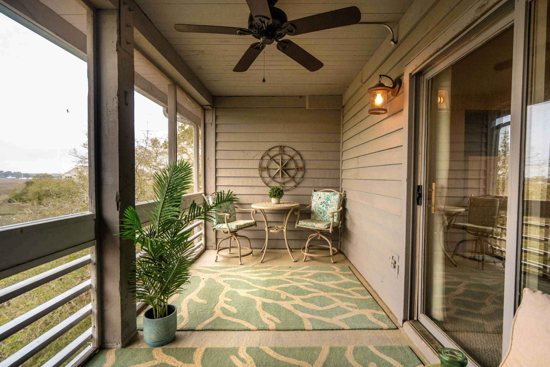 2412 Racquet Club Drive Photo 32