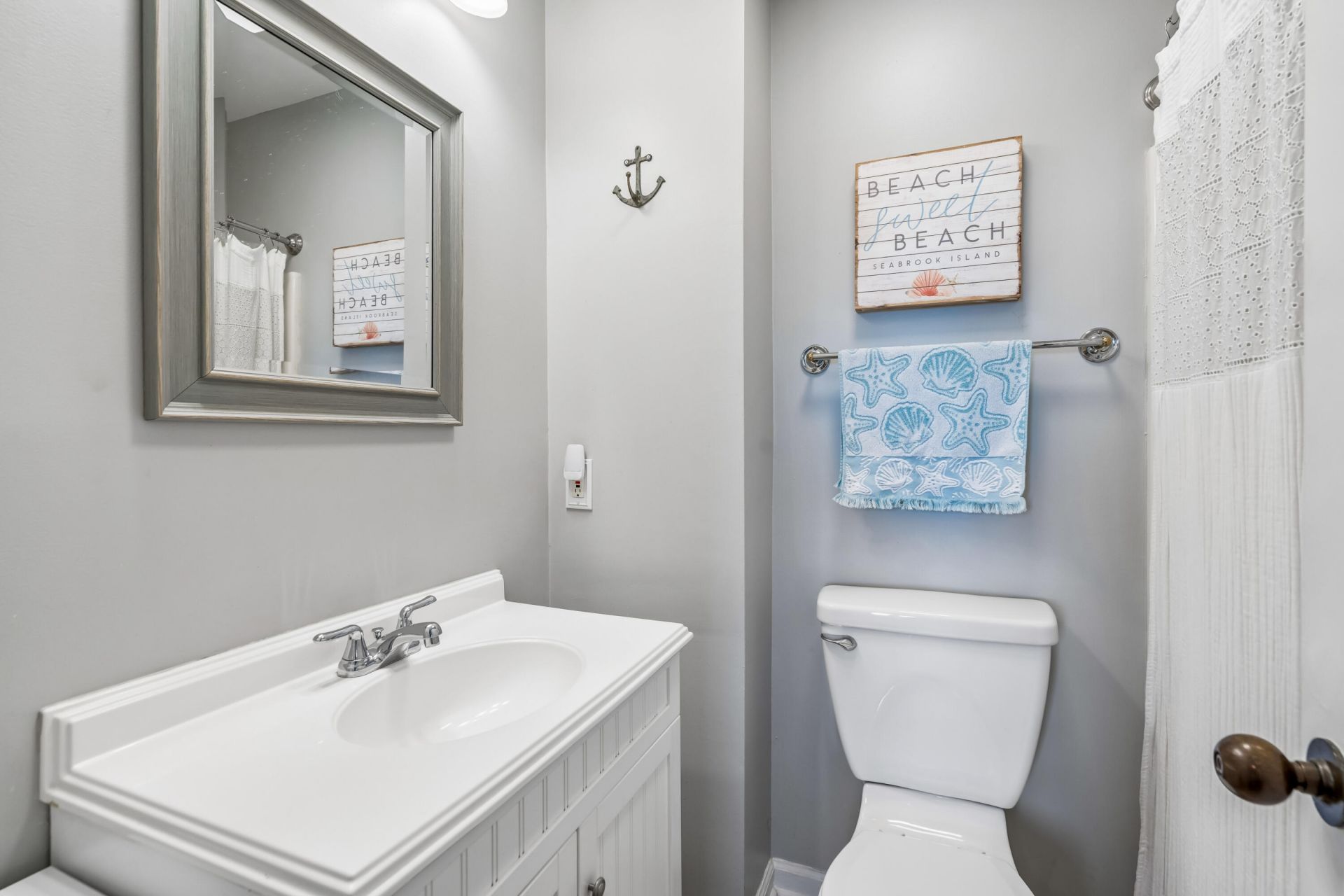 2412 Racquet Club Drive Photo 36