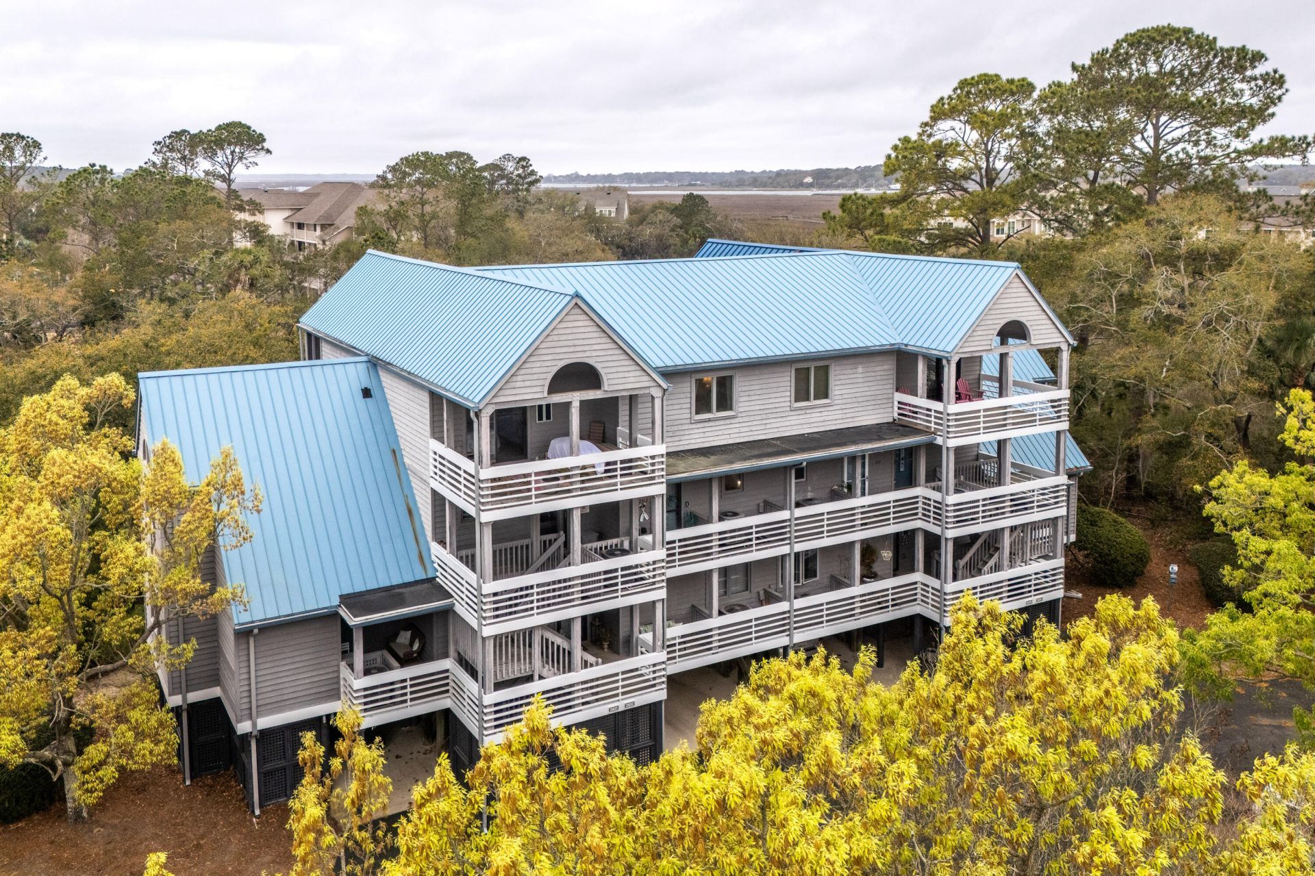 2412 Racquet Club Drive Photo 39