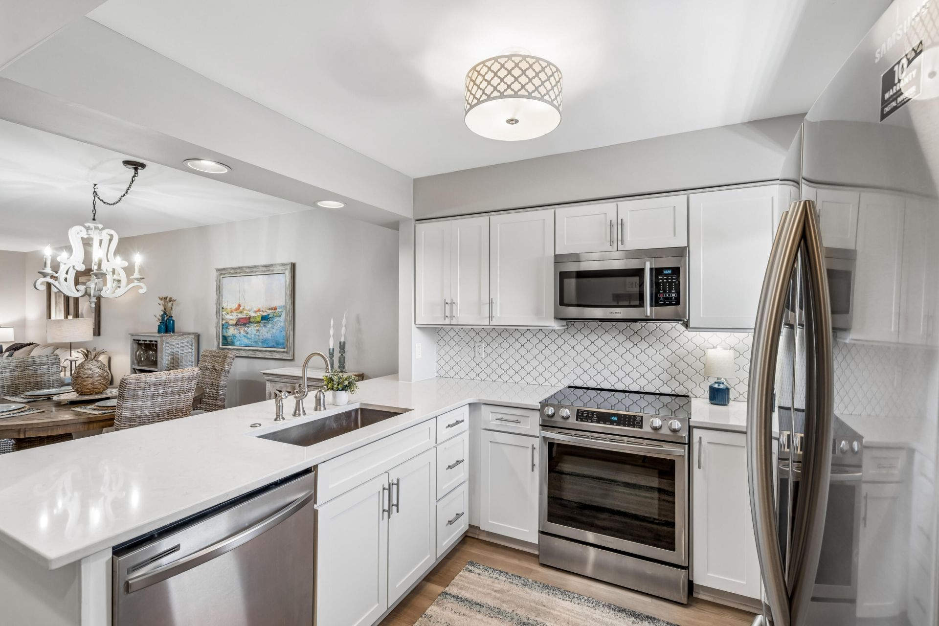 2412 Racquet Club Drive Photo 4