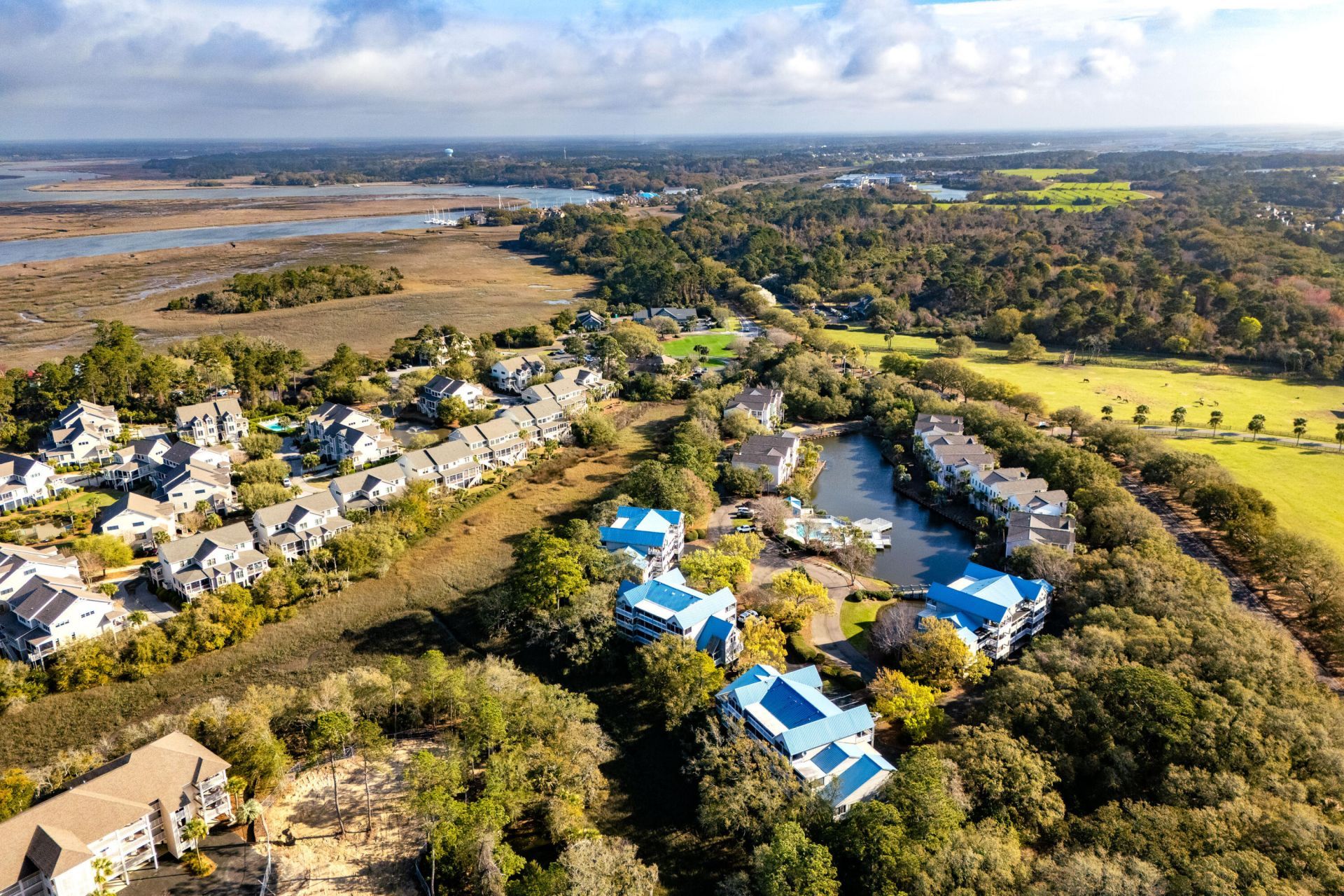 2412 Racquet Club Drive Photo 41