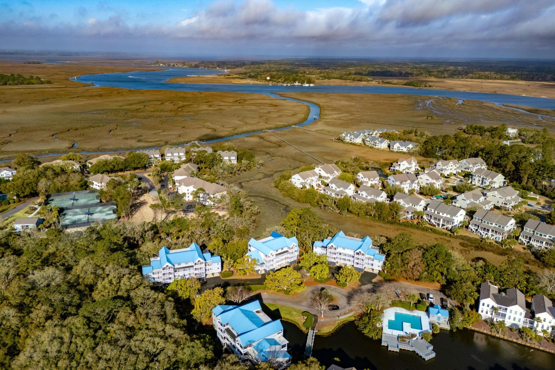 2412 Racquet Club Drive Photo 42