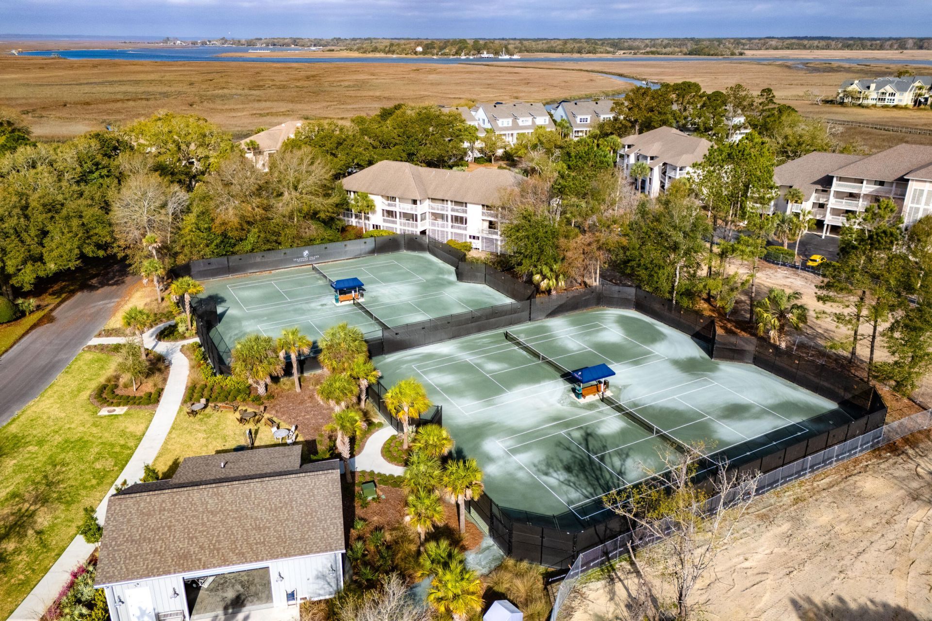 2412 Racquet Club Drive Photo 46