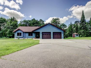 15727 Ester Drive, Park Rapids, MN 56470