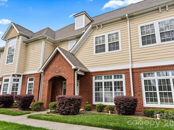 1017 Central Park Circle, Davidson, NC 28036
