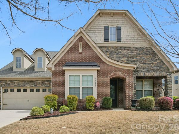 13335 Horned Lark Drive, Charlotte, NC 28278