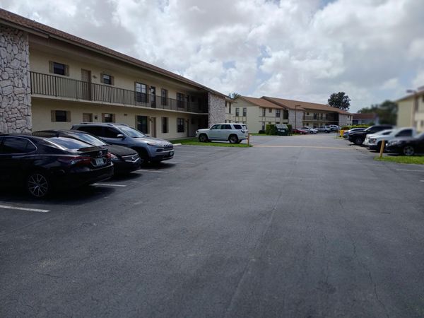 5925 Longbow Lane, Unit 4, West Palm Beach, FL 33415