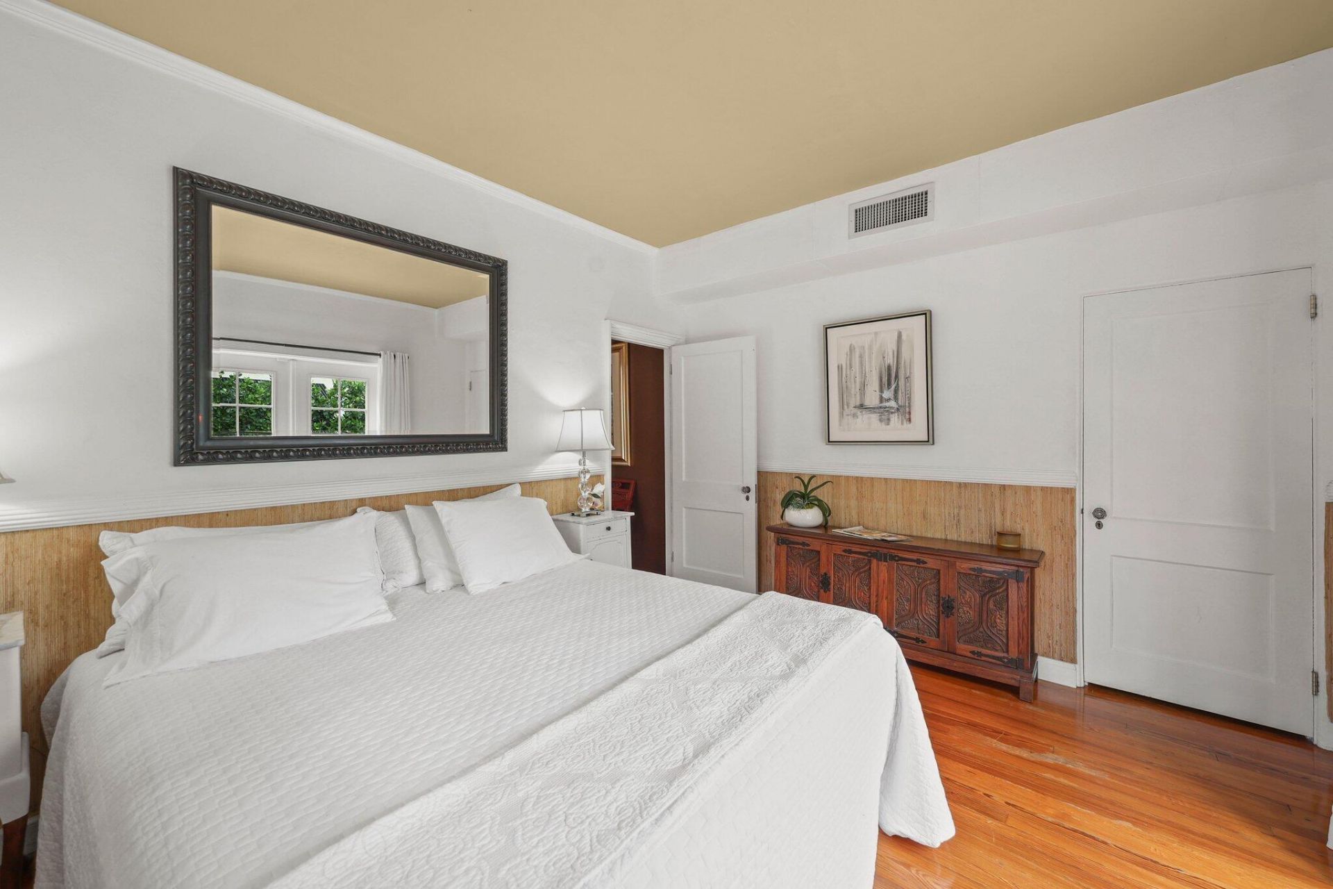 605 Sunset Road, West Palm Beach, FL 33401 Photo