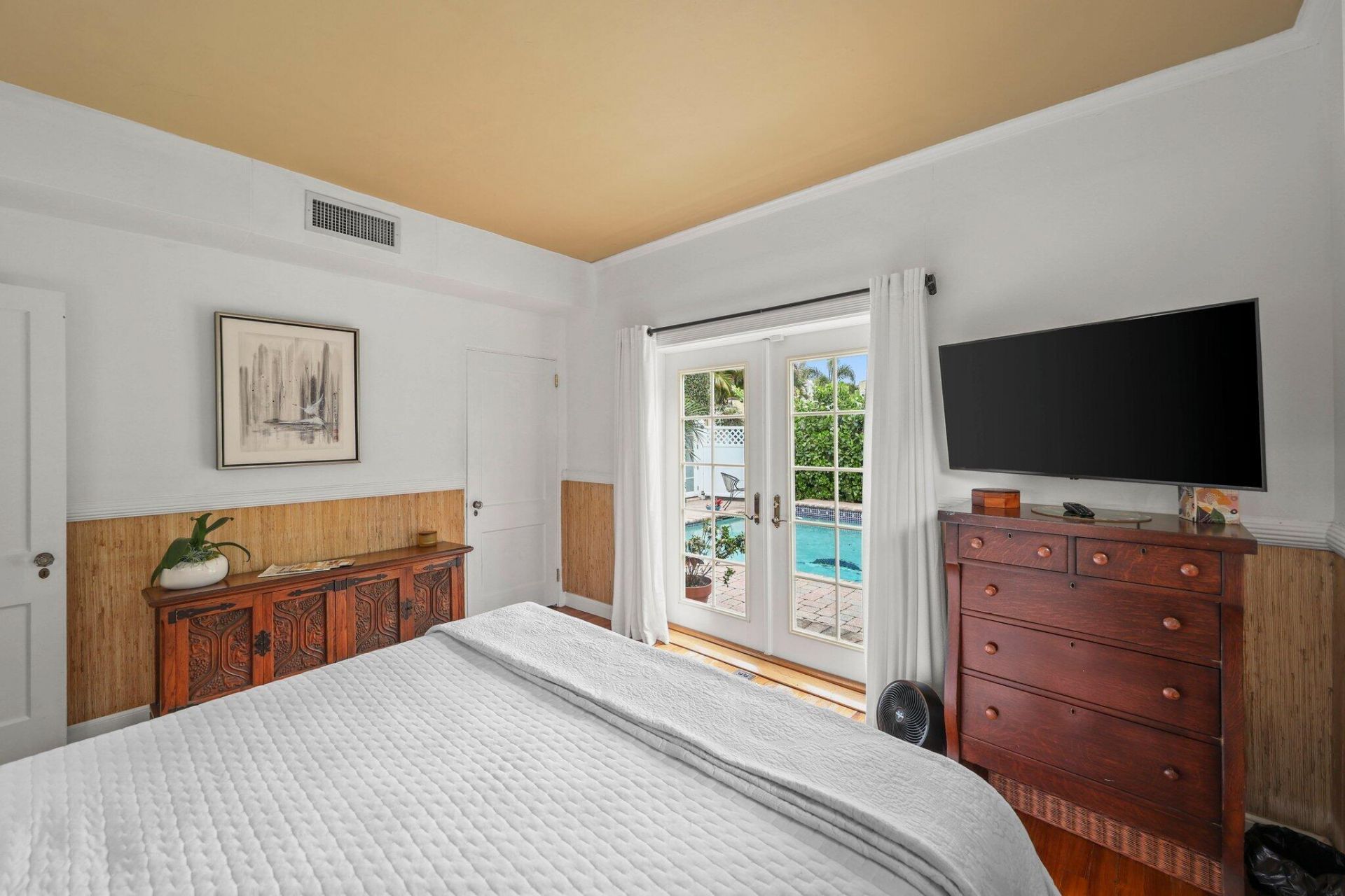 605 Sunset Road, West Palm Beach, FL 33401 Photo