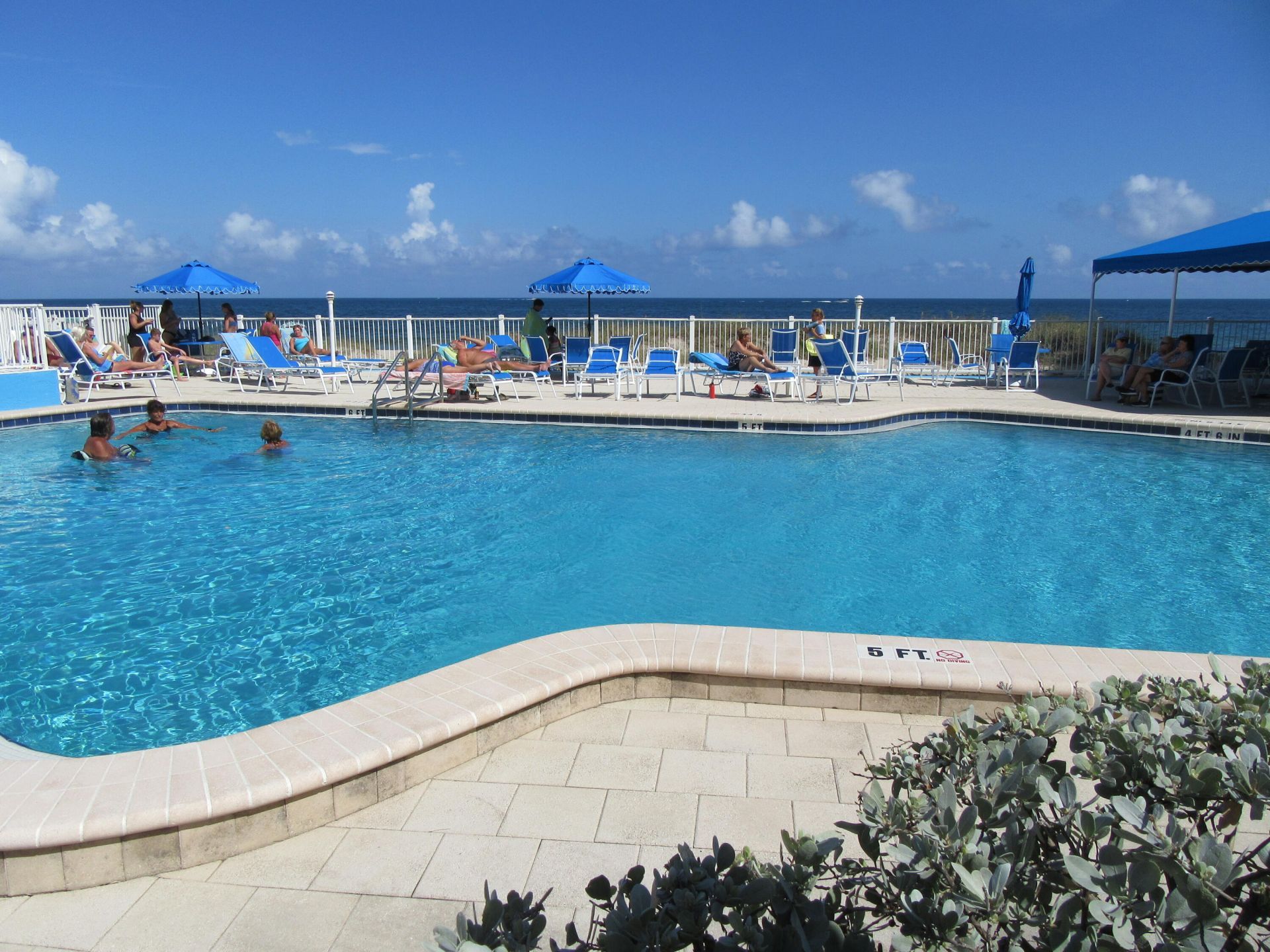 4050 N Ocean Drive, Unit 1504, Lauderdale by the Sea, FL 33308 Photo