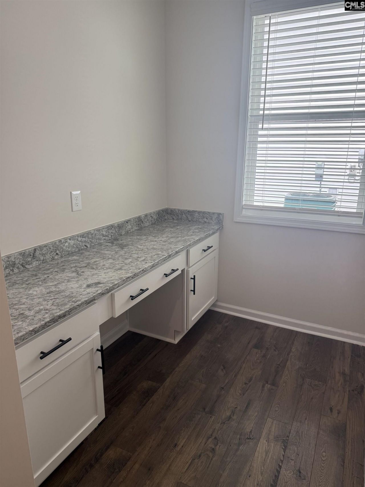 844 Huxley Lane  Photo 11