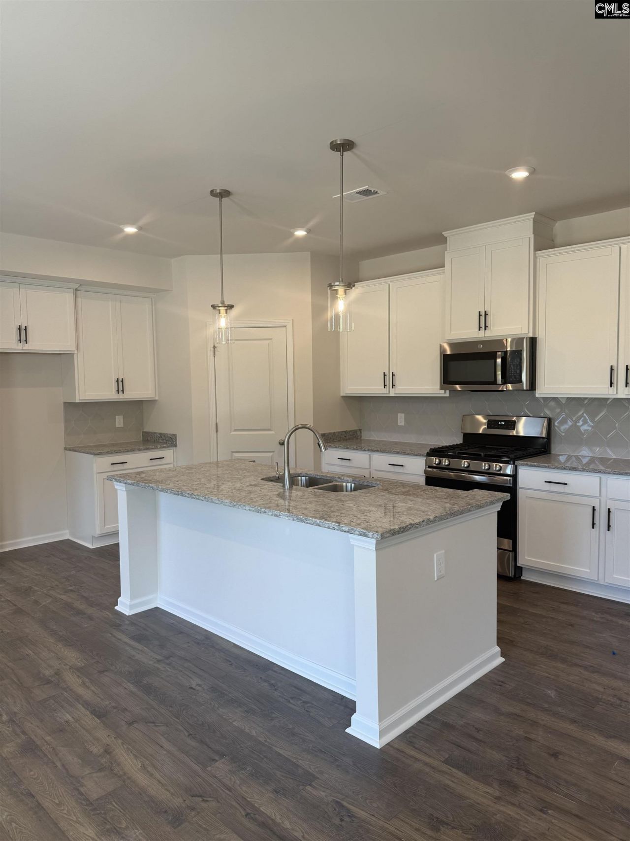 844 Huxley Lane  Photo 12