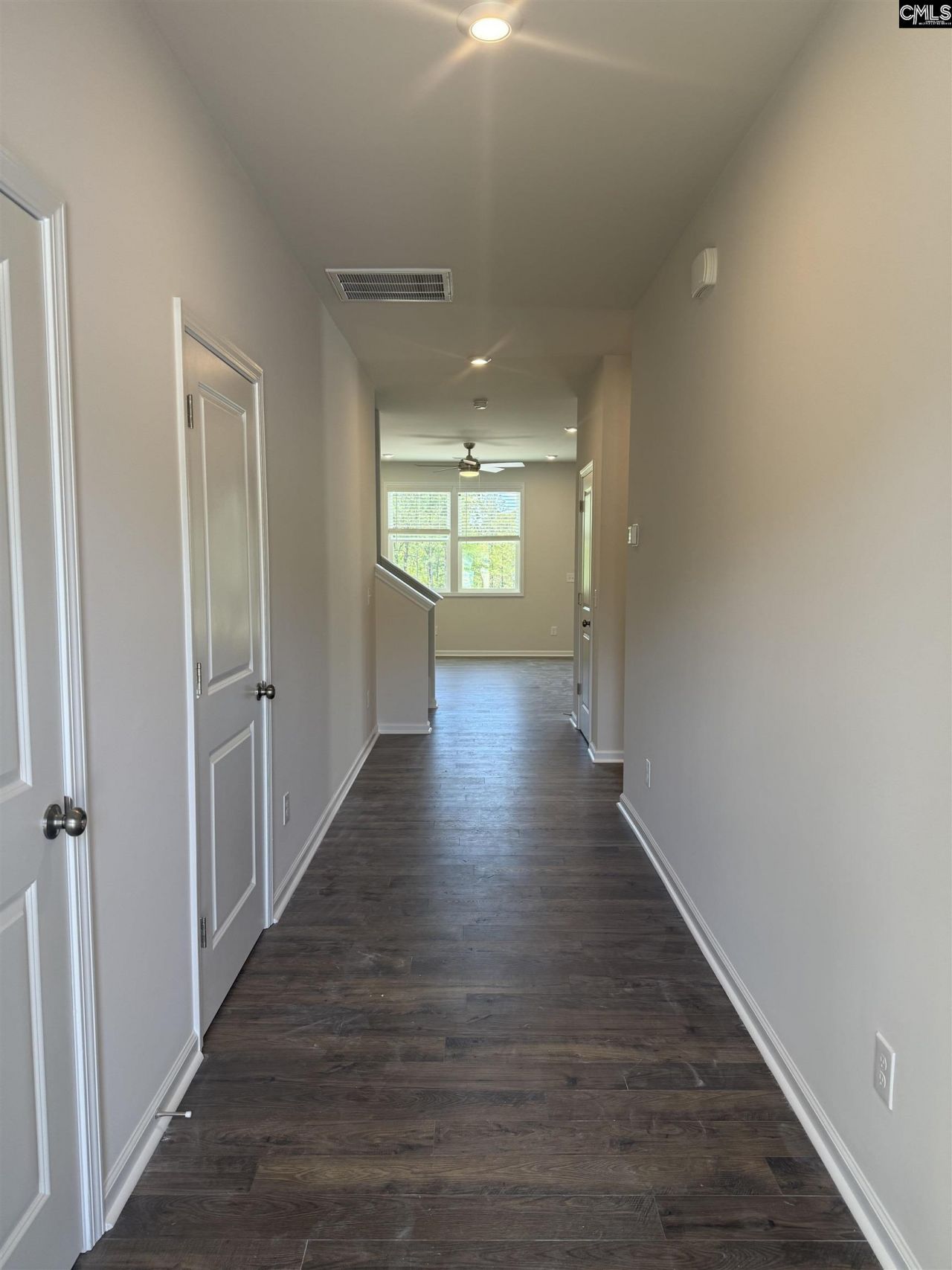 844 Huxley Lane  Photo 4