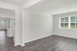 434 Leathertree Lane photo 4